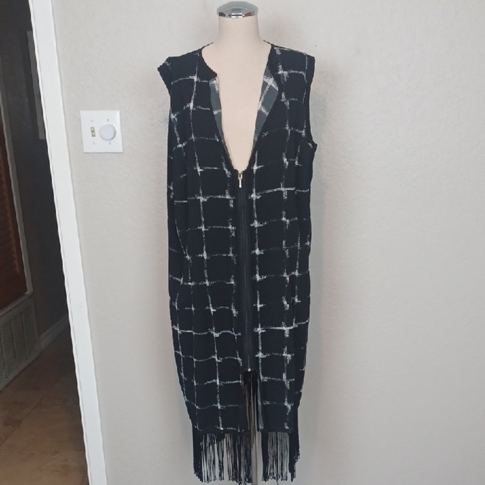 ts Zip up Kimono NWT Size 16